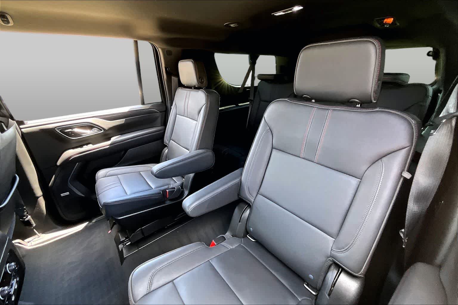 Used 2021 Midnight Blue Metallic Chevrolet RST image 19