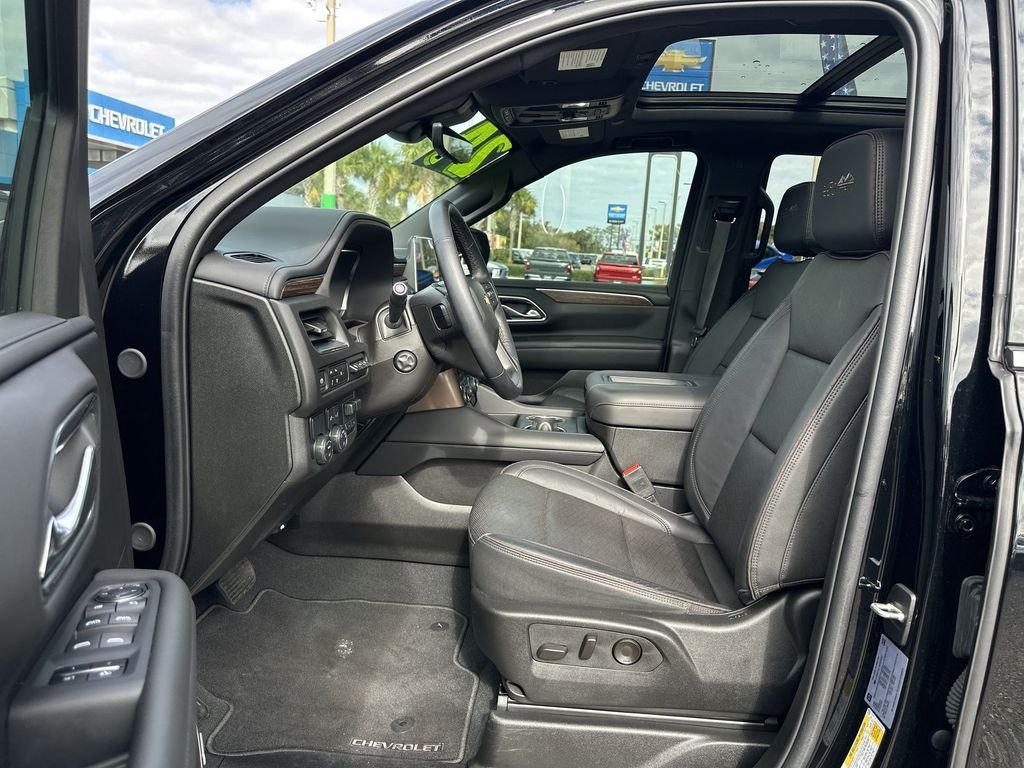 Used 2024 Black Chevrolet High Country image 19