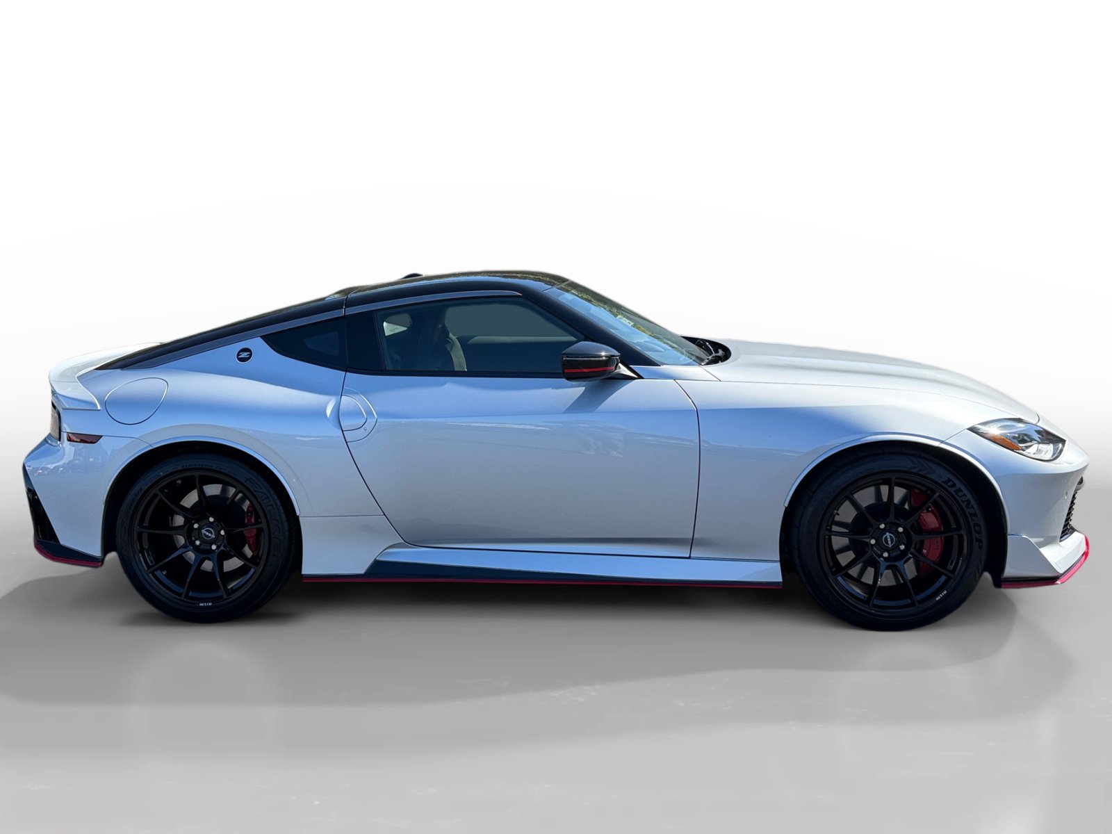 Used 2024 Brilliant Silver Nissan NISMO image 6