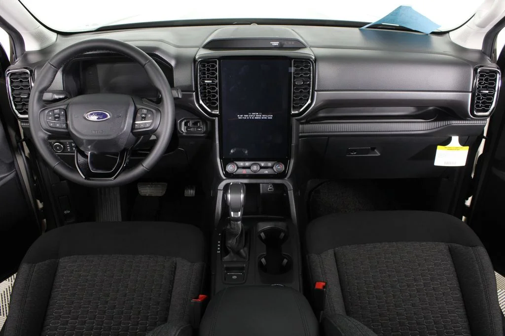 New 2026 Marsh Gray Ford XLT image 25