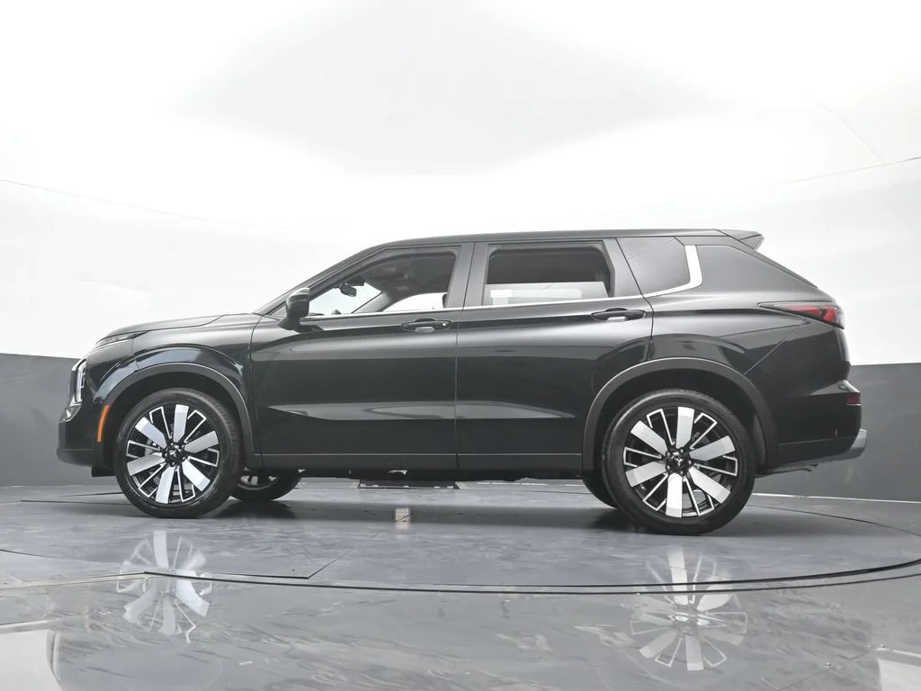 2026 Mitsubishi Outlander SE - Photo 67