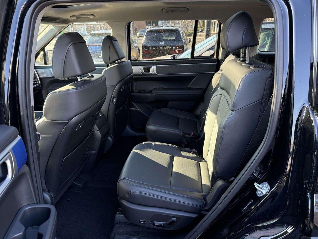 New 2026 Phantom Black Hyundai Limited AWD image 16