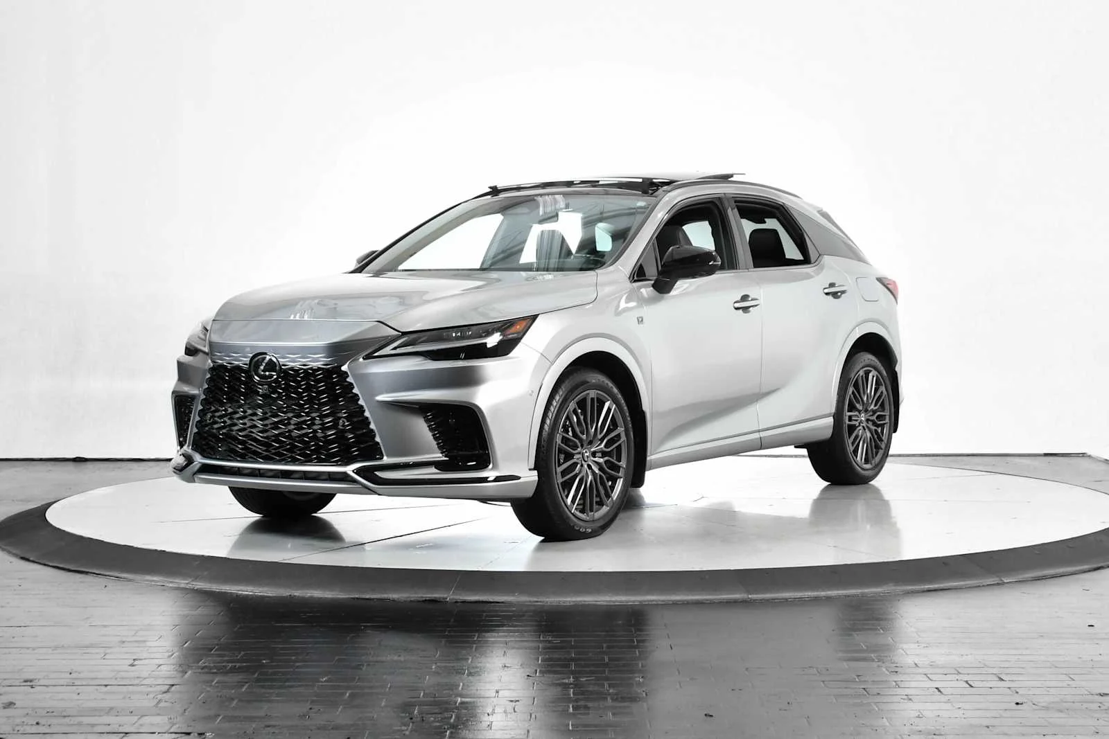 2023 Lexus RX 350h 500h F SPORT AWD's photo