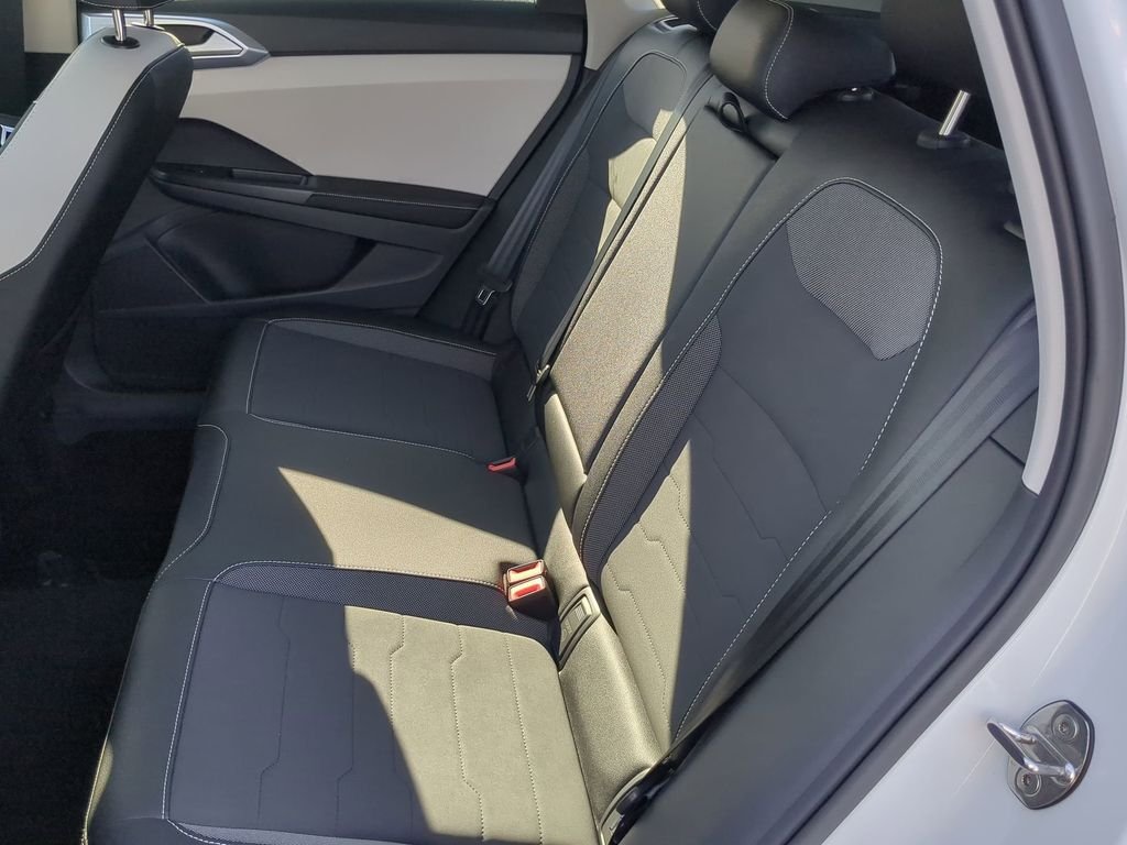 New 2026 White Volkswagen 1.5T SE image 16
