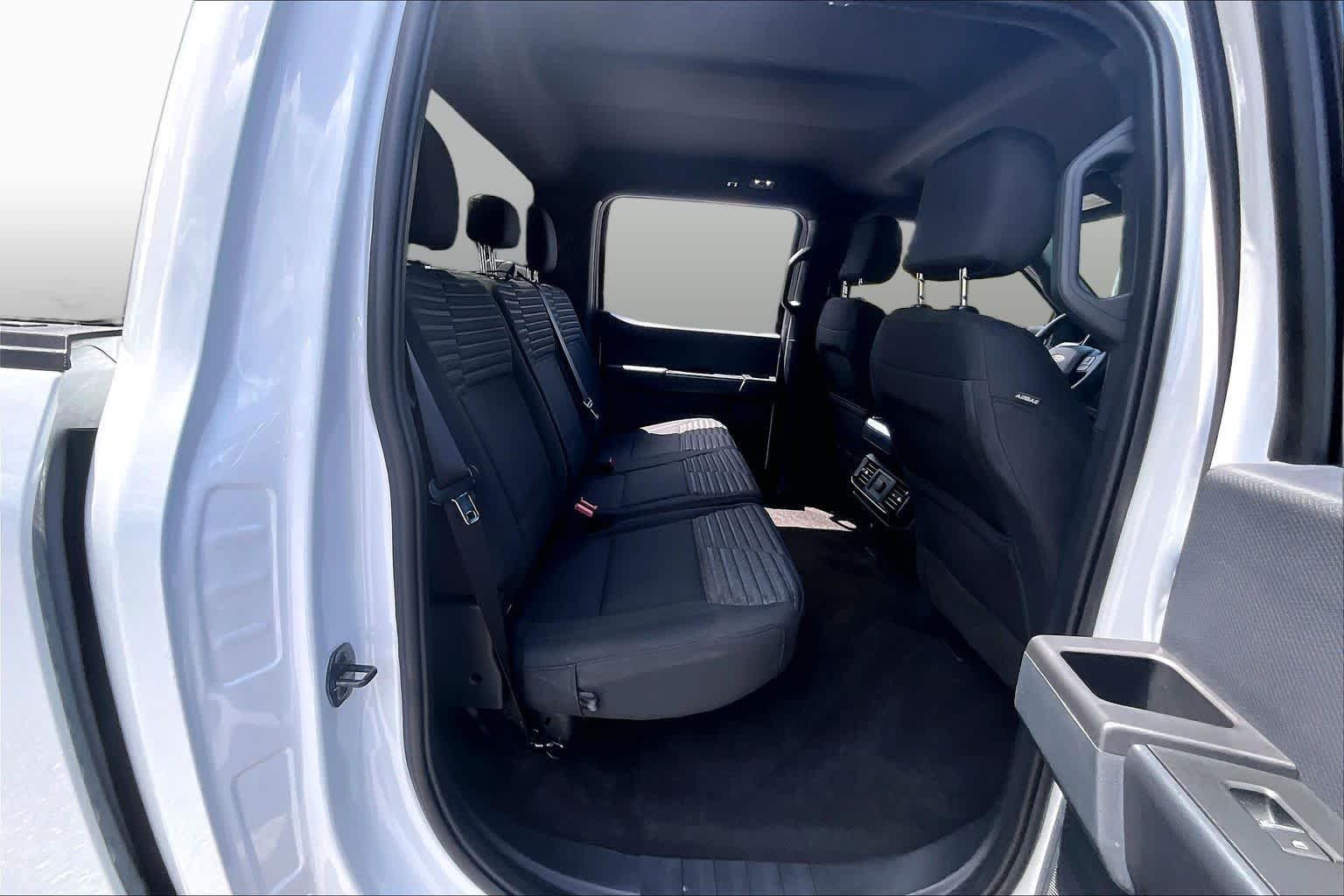 Used 2022 Oxford White Ford XL image 20
