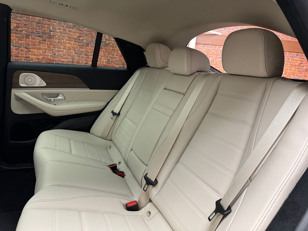 New 2026 White Mercedes-Benz GLE 450 Coupe image 25