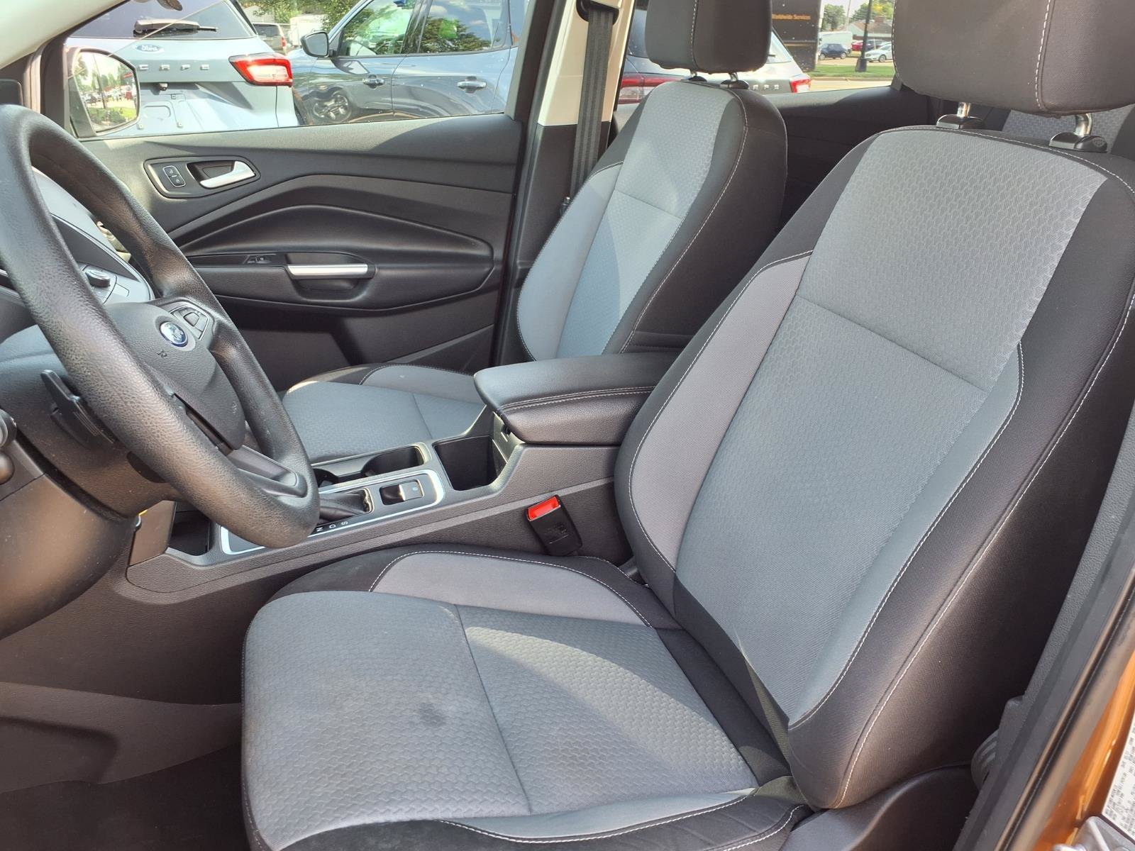 Certified Used 2017 Canyon Ridge Ford SE image 3