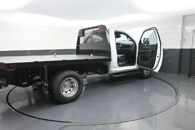 2026 RAM 3500 Chassis Tradesman - Photo 30