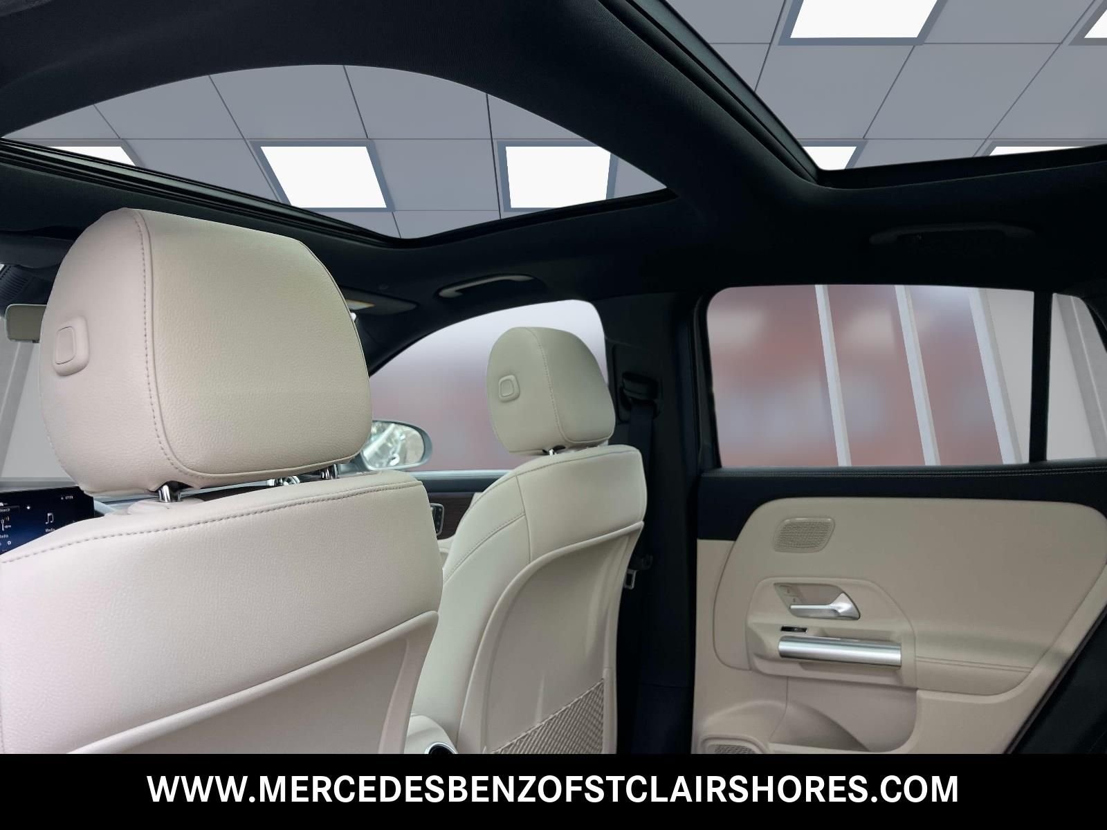 New 2026 Mountain Grey Metallic Mercedes-Benz GLA 250 image 17