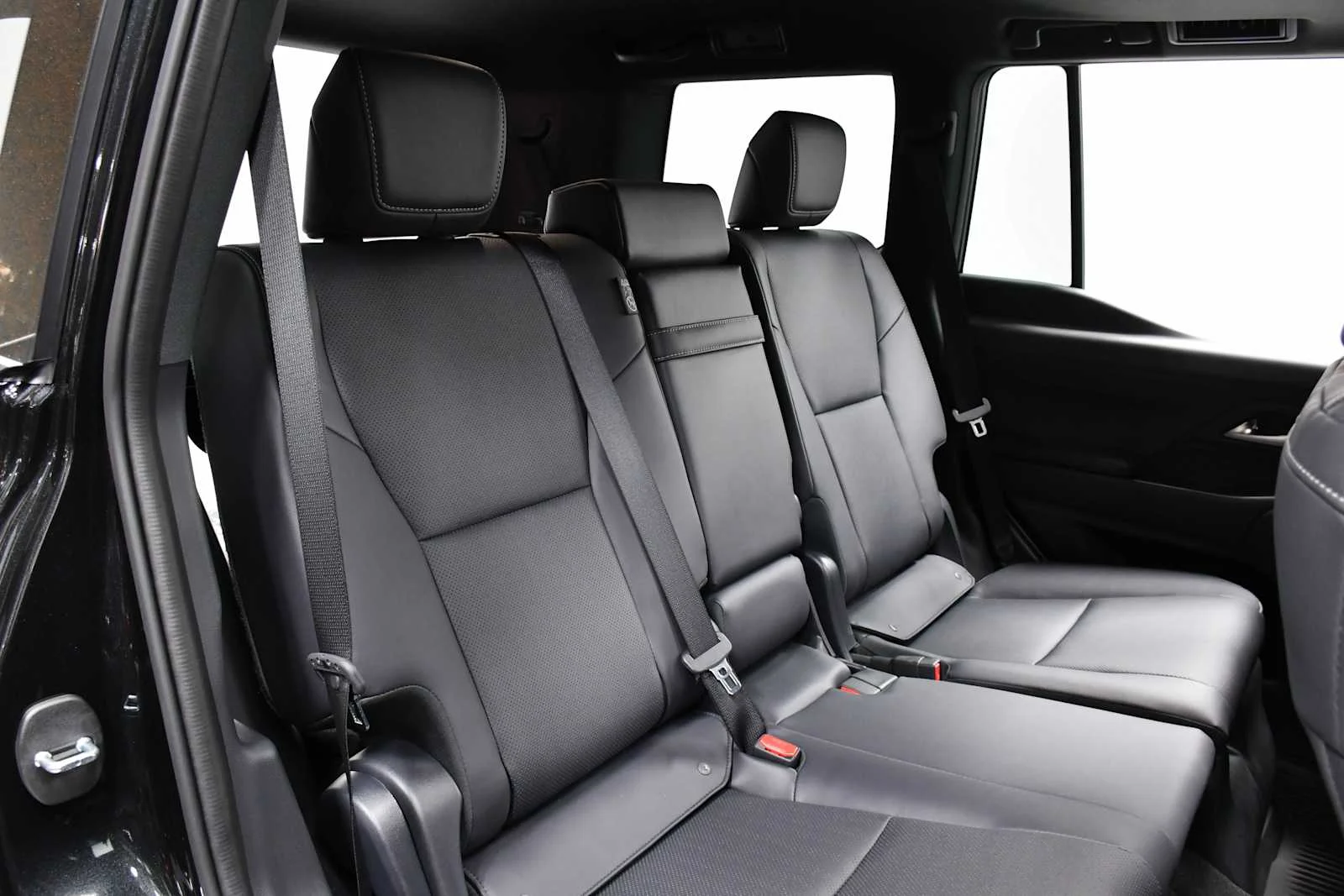 Certified Used 2026 CAVIAR Lexus Premium+ image 26