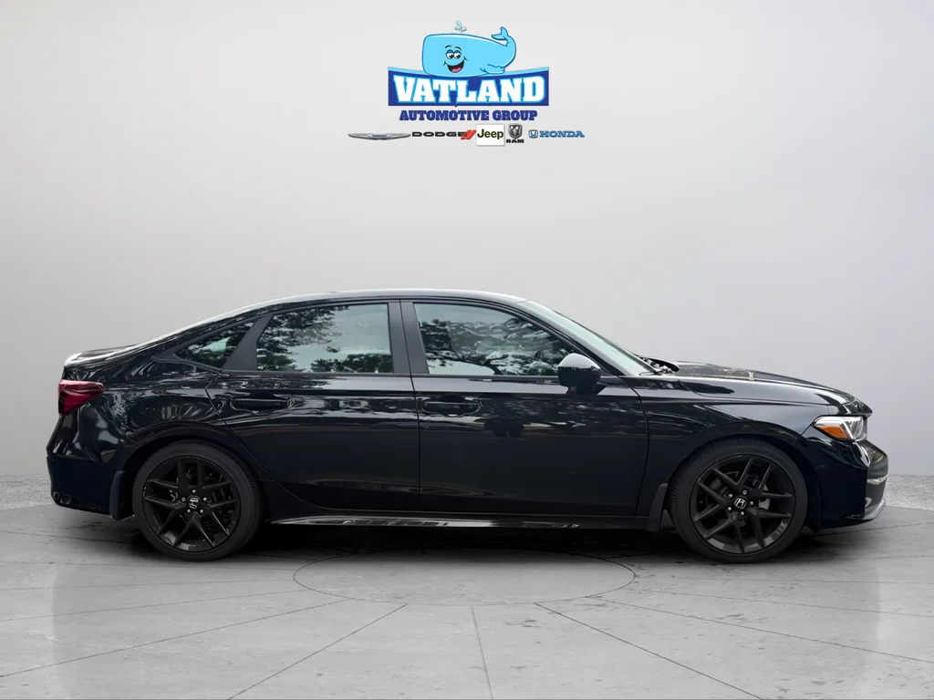Certified Used 2025 Crystal Black Pearl Honda Sport image 6