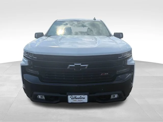 Used 2019 SUMMIT WHITE Chevrolet LT Trail Boss image 9