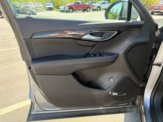 Used 2021 Satin Steel Metallic Buick Essence image 10