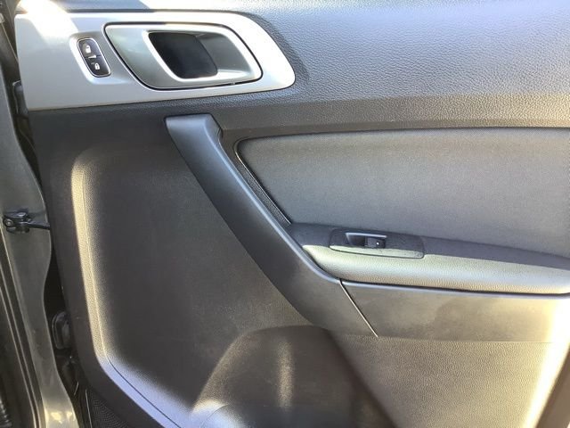 Used 2020 Magnetic Ford XLT image 14