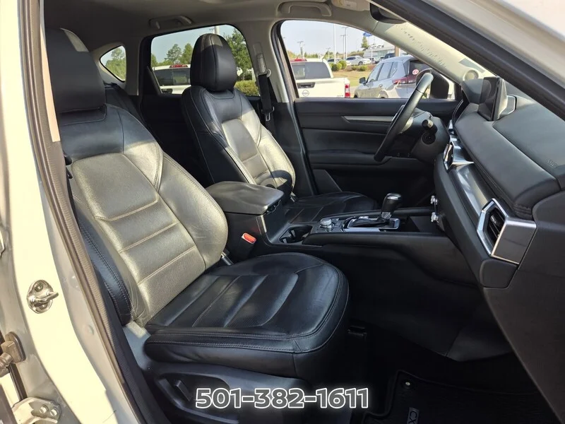 Used 2023 White Metallic MAZDA 2.5 S PREFERRED PACKAGE AWD image 18