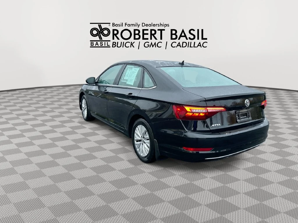 Used 2020 Black Volkswagen 1.4T S image 6