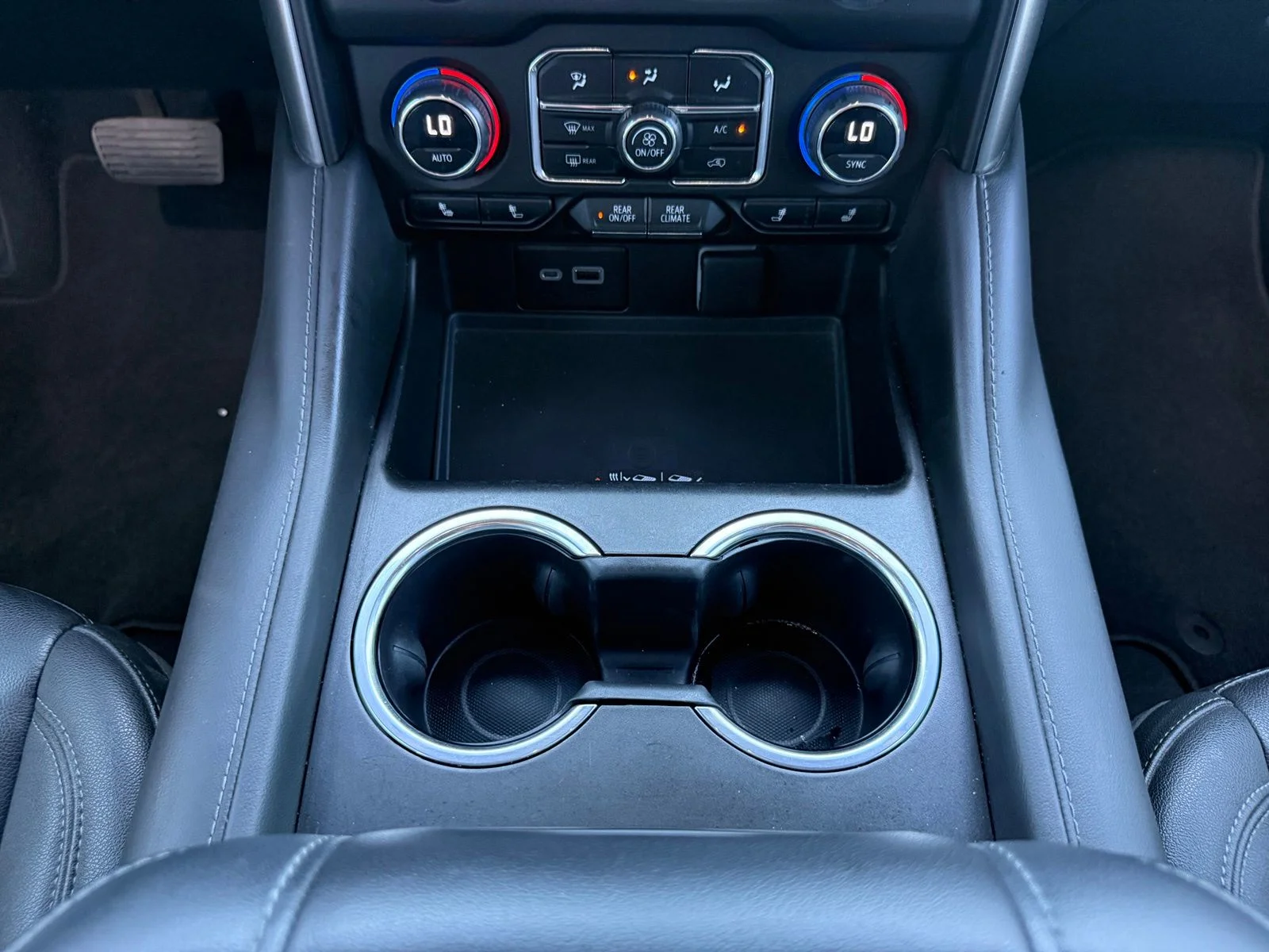 2023 Chevrolet Tahoe LT - Photo 28