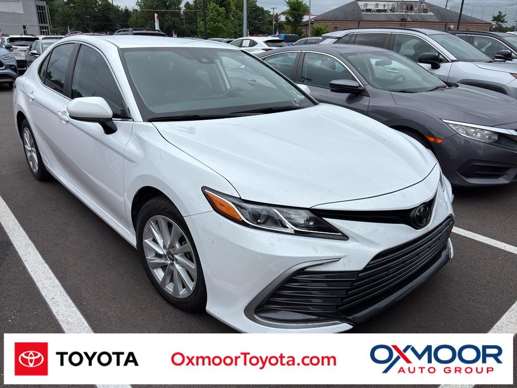 Used 2024 Ice Cap Toyota LE image 1