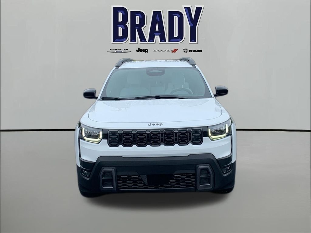 New 2026 Bright White Clear-Coat Exterior Paint Jeep Laredo image 2
