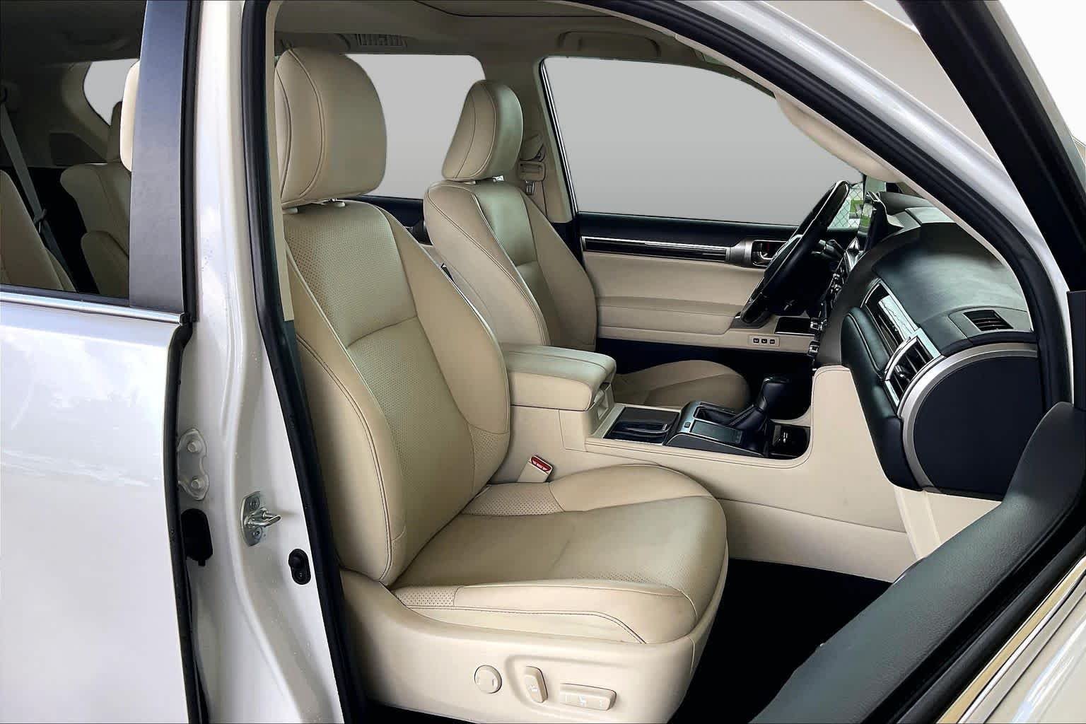Used 2023 Eminent White Pearl Lexus Luxury image 8