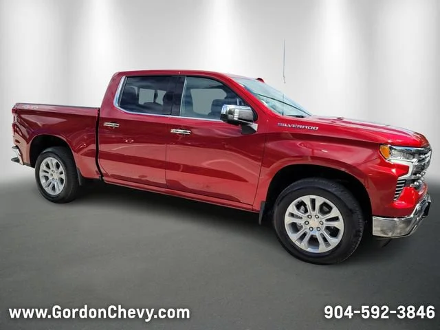 2025 Chevrolet Silverado 1500 LTZ - Photo 10