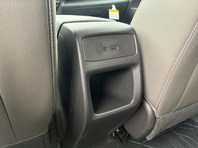 New 2026 Mosaic Black Metallic Chevrolet ACTIV image 18
