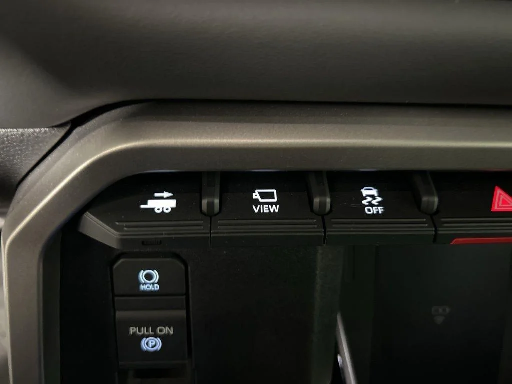 Used 2026 Magnetic Gray Metallic Toyota Platinum image 37