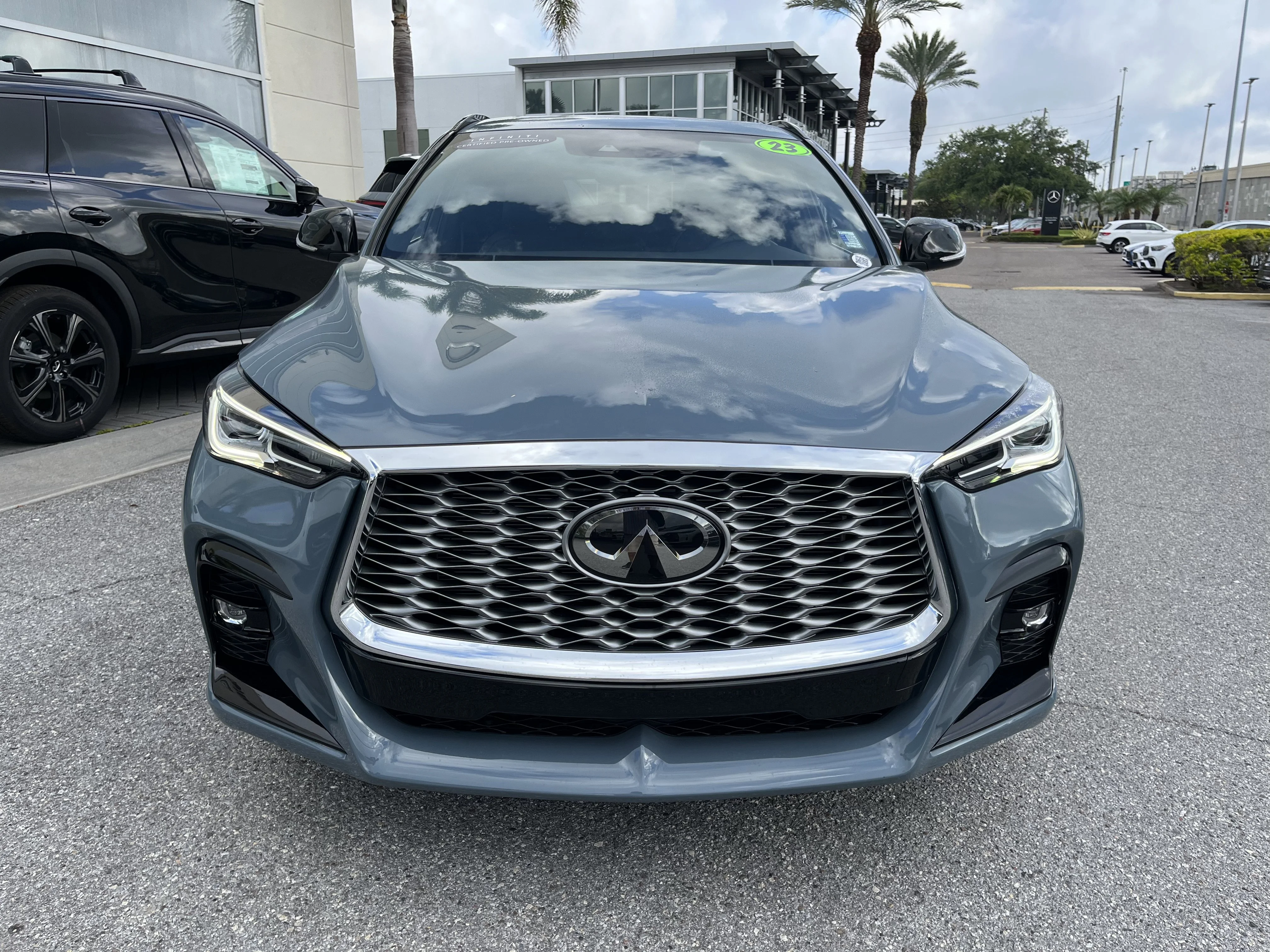 Certified Used 2023 Slate Gray INFINITI LUXE image 13