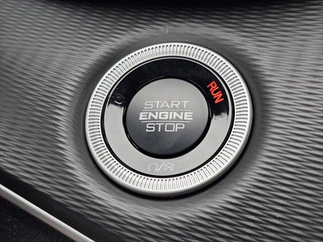 New 2025 Silver Zynith Exterior Paint Jeep Altitude X image 23