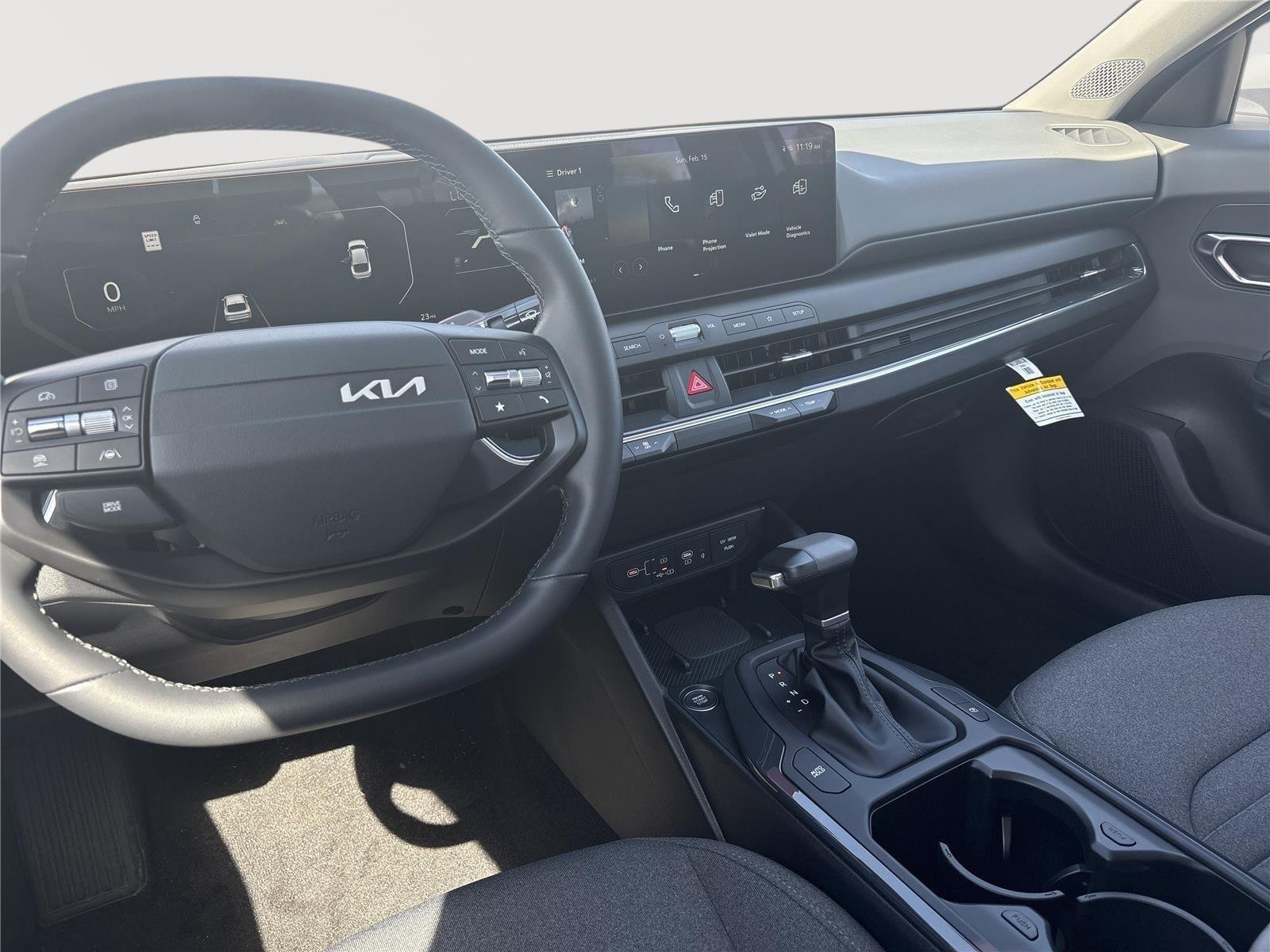 New 2025 Snow White Pearl Kia EX image 21