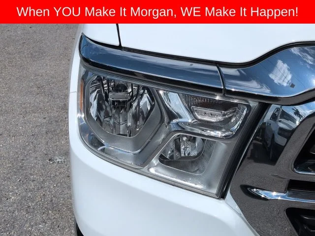 Used 2024 White Ram Big Horn/Lone Star image 12