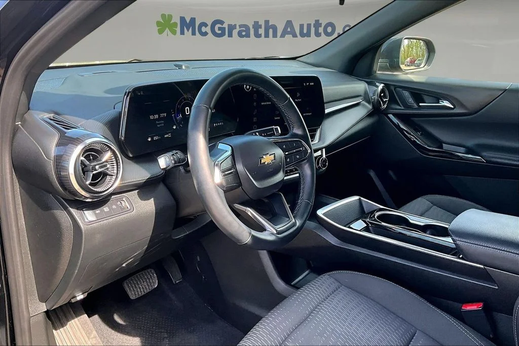 2025 Chevrolet Equinox LT - Photo 20