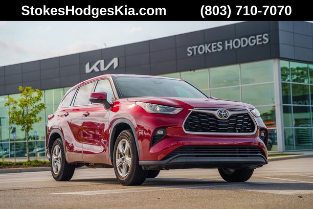 2022 Toyota Highlander LE