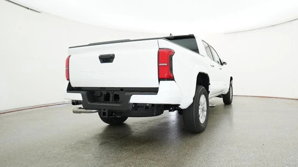 New 2026 Ice Cap Toyota SR5 image 21