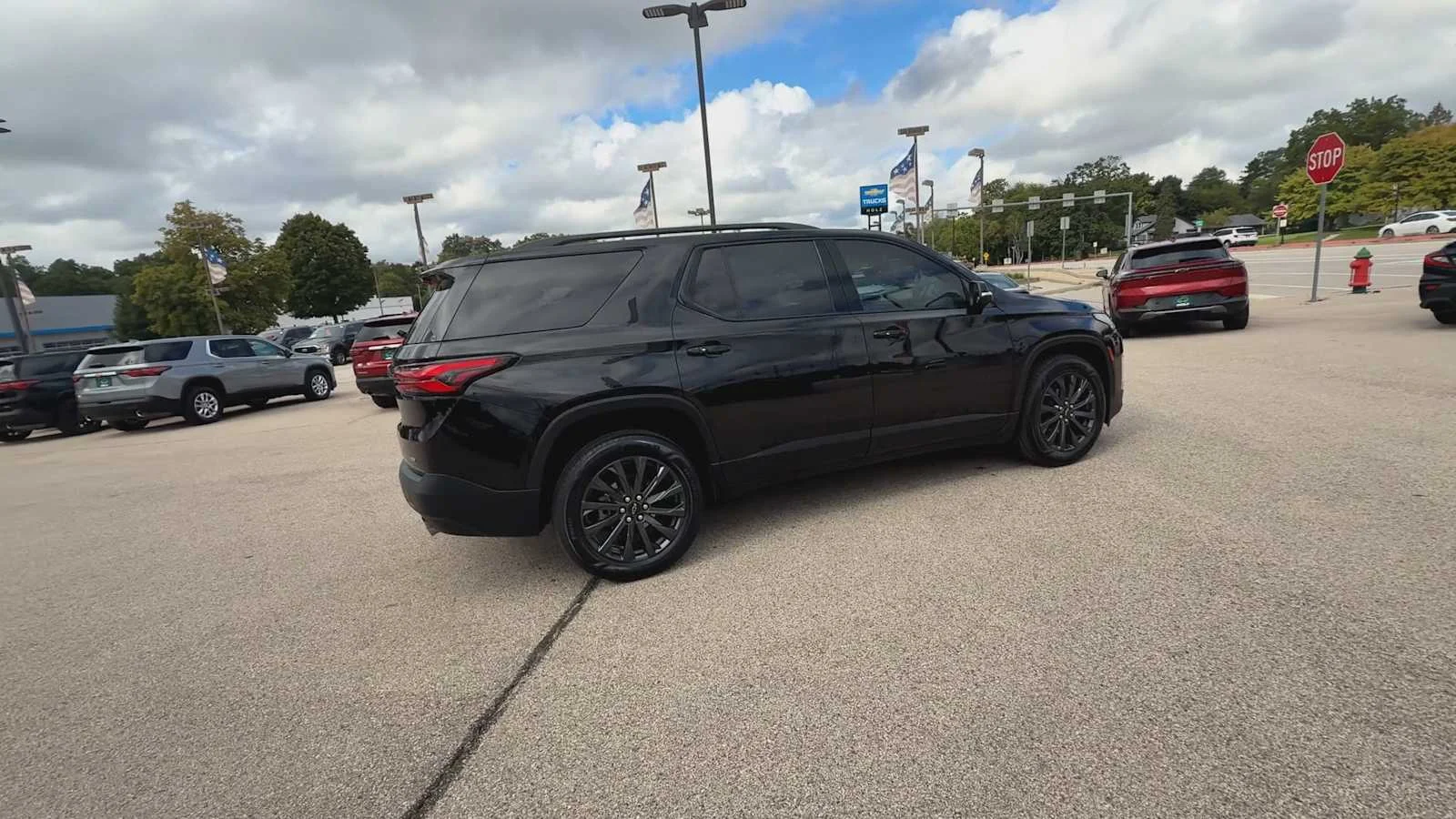 2023 Chevrolet Traverse RS - Photo 8