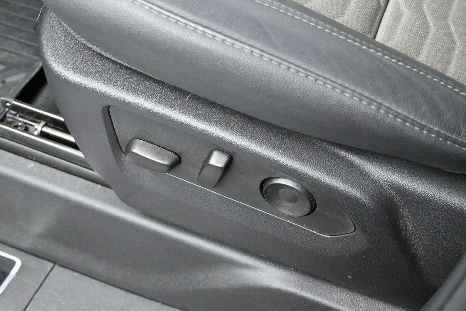 Used 2025 Slate Gray Metallic Chevrolet ZR2 image 14