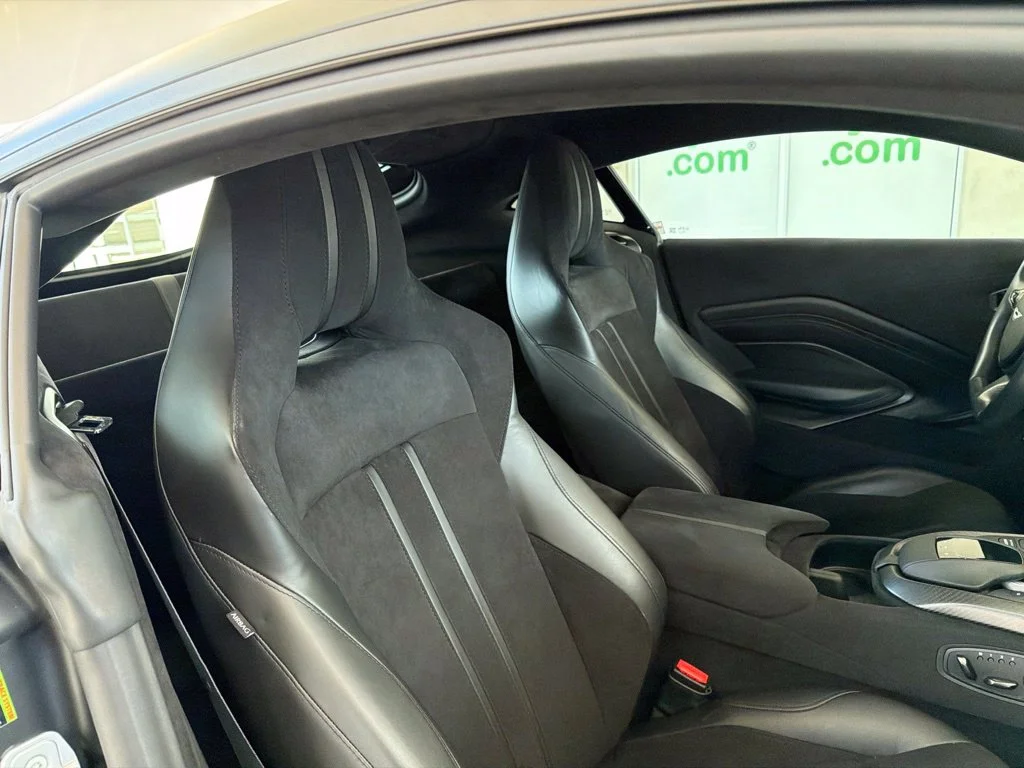 Used 2021 Black Aston Martin Base image 22