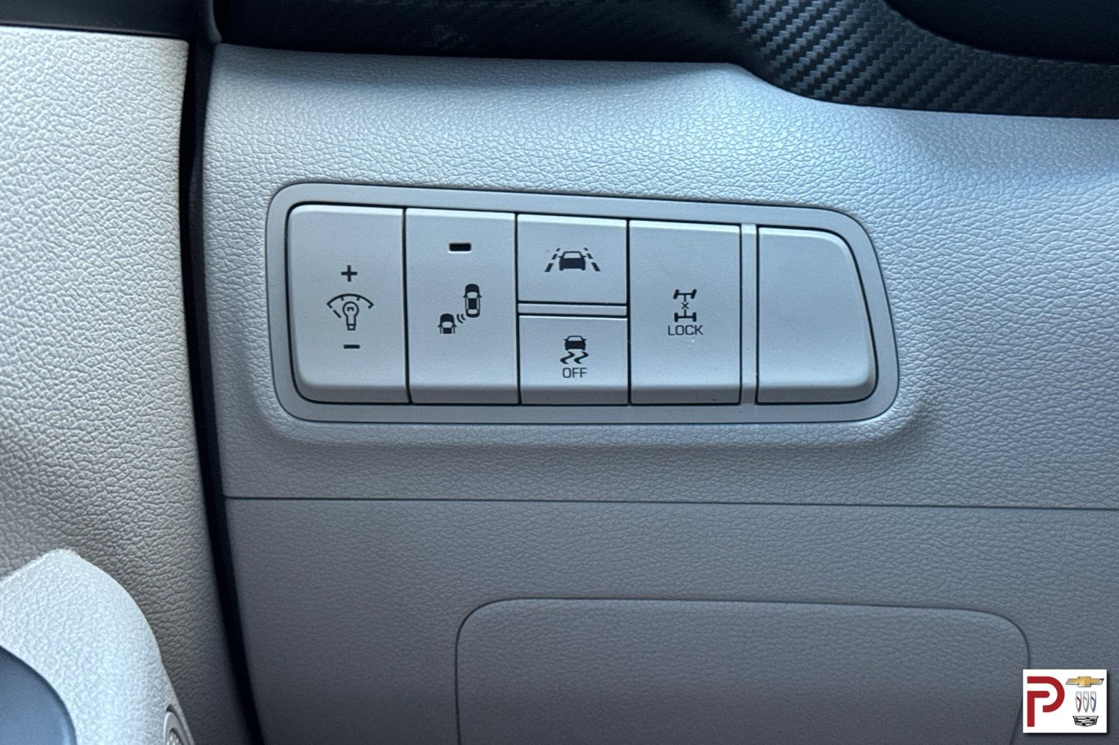 Used 2019 Gray Hyundai SEL image 32