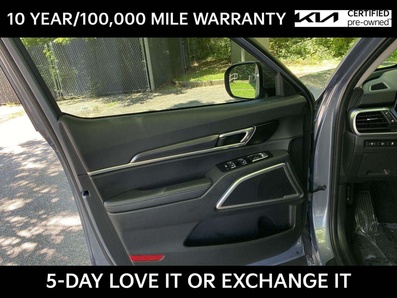 Used 2024 Everlasting Silver Kia S image 17