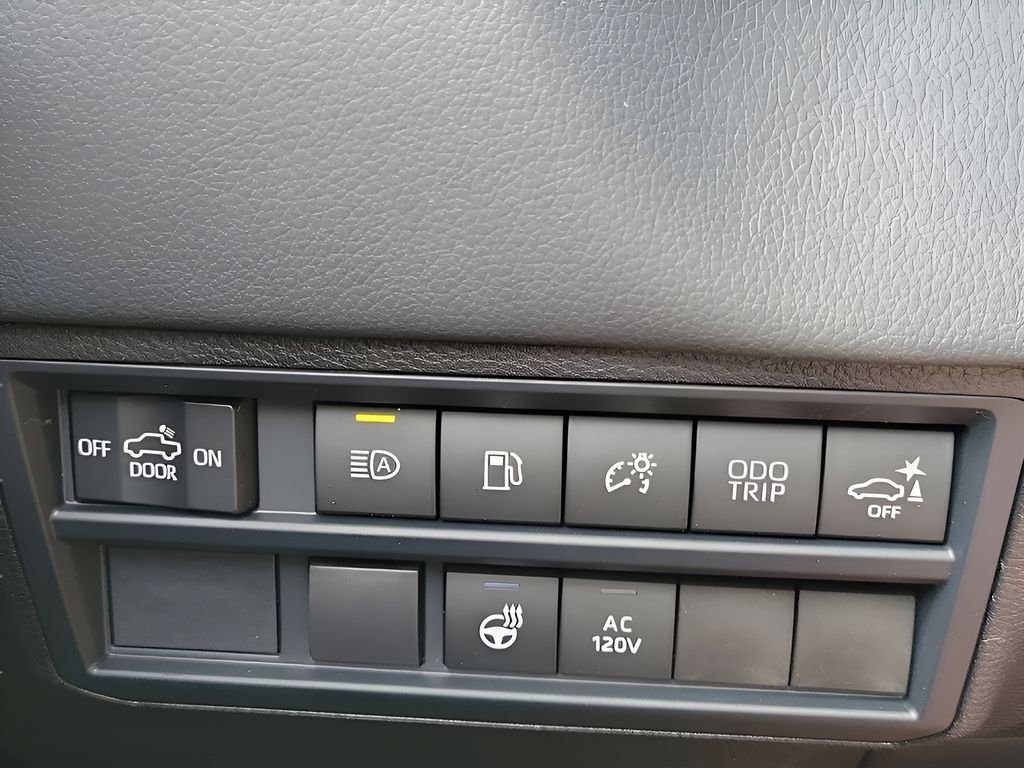 2026 Toyota Tundra Limited - Photo 23
