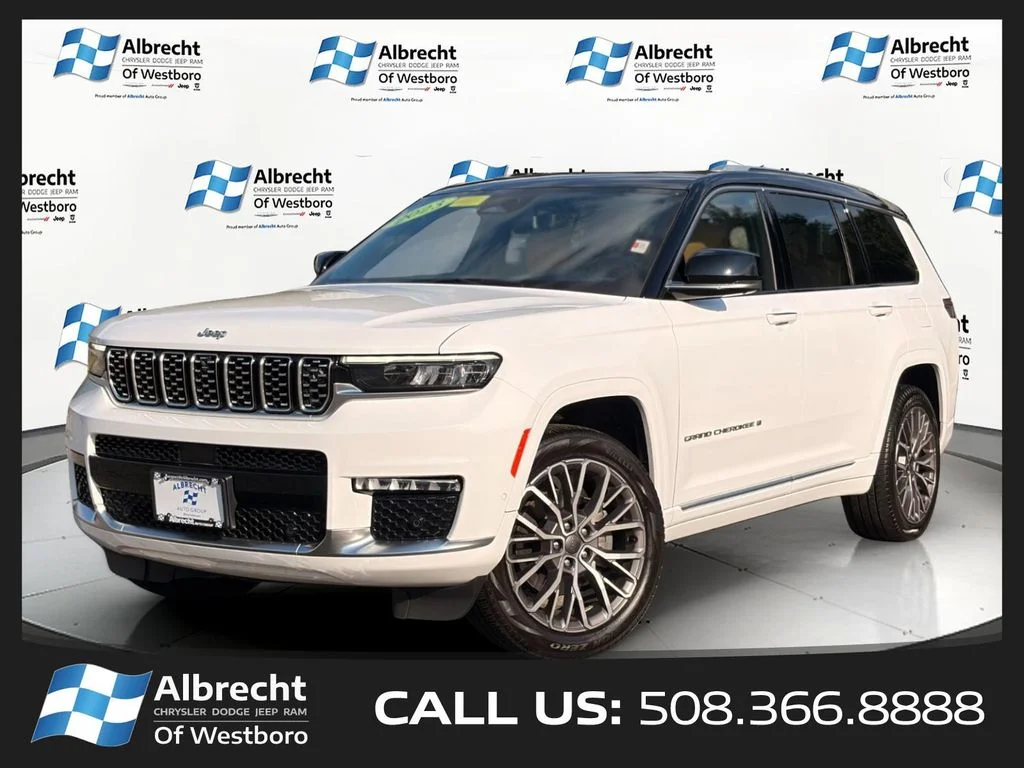 Used 2023 White Jeep Summit image 1