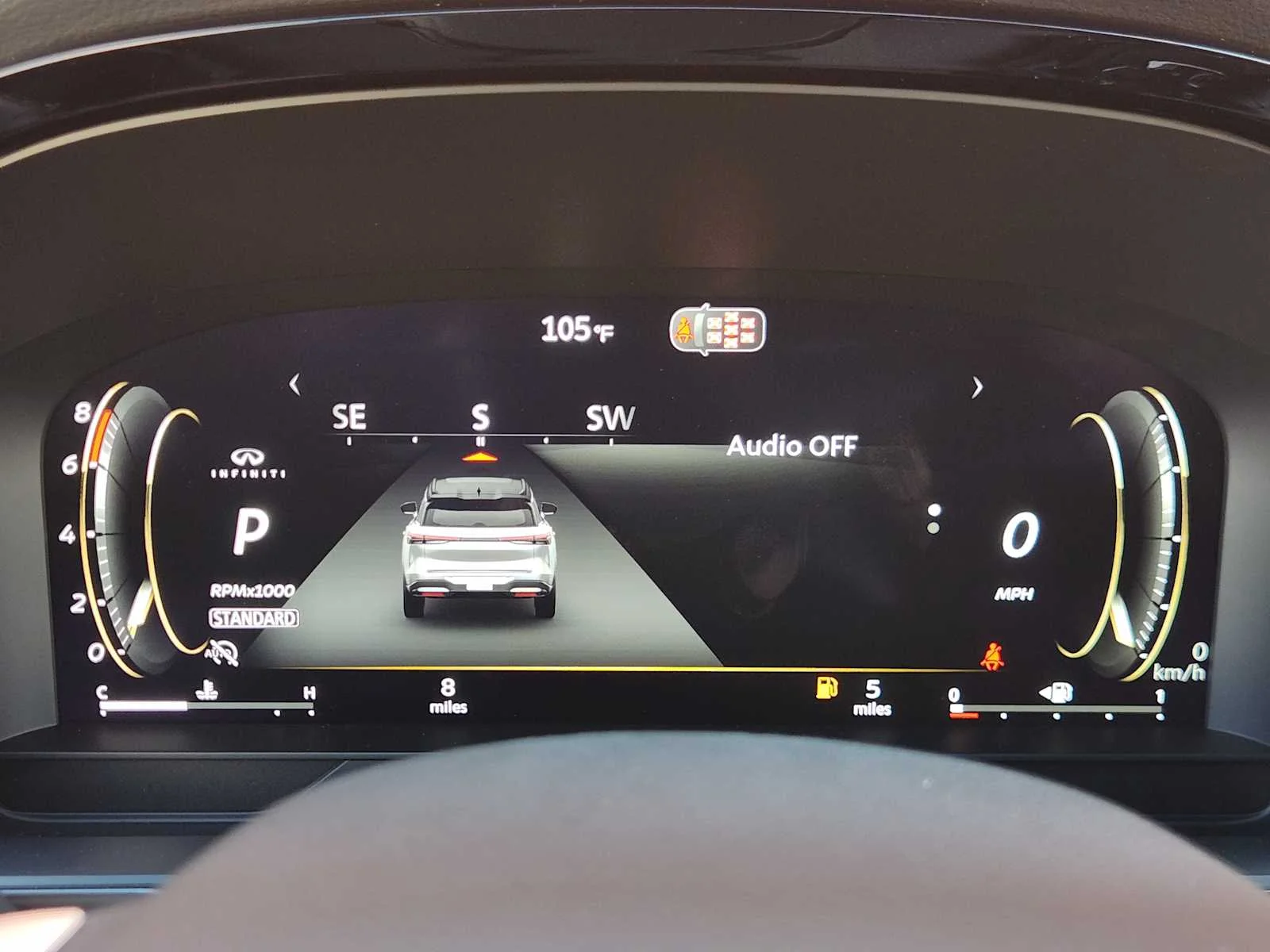 New 2027 RADIANT WHITE INFINITI Luxe FWD image 10