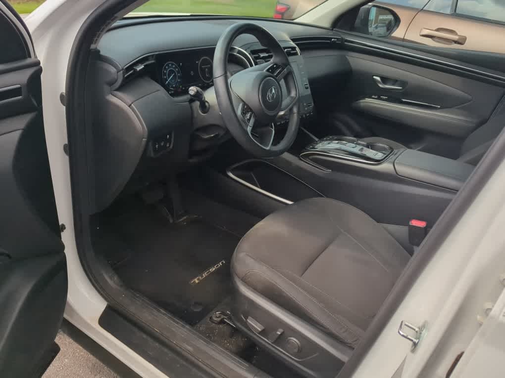 Used 2022 Quartz White Hyundai SEL Convenience image 5