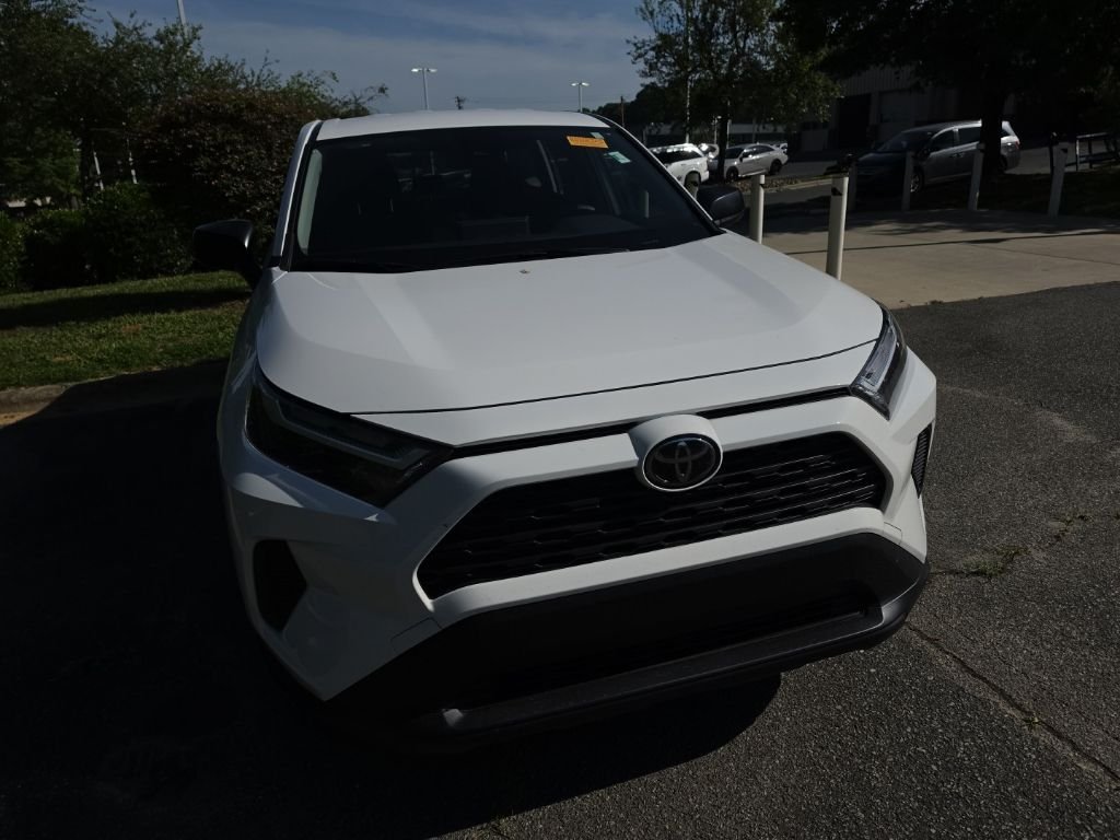 2025 Toyota RAV4 LE - Photo 2