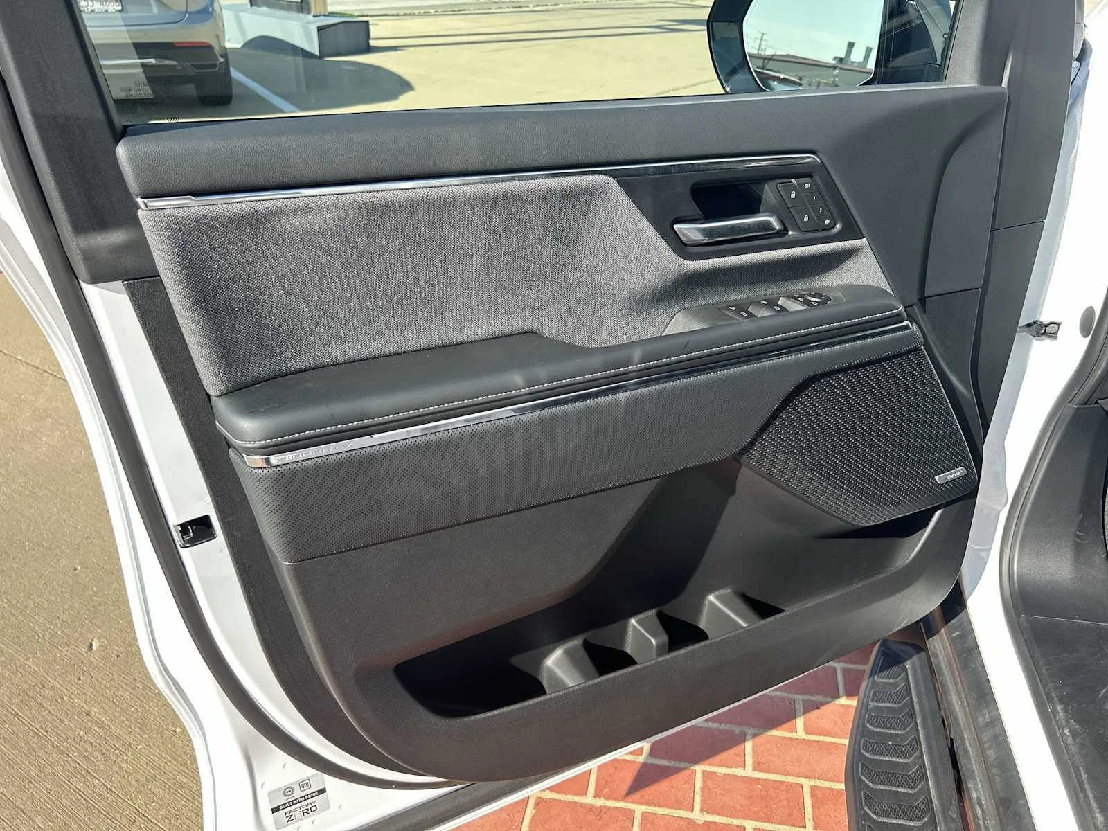 2026 GMC Sierra EV Elevation - Photo 21