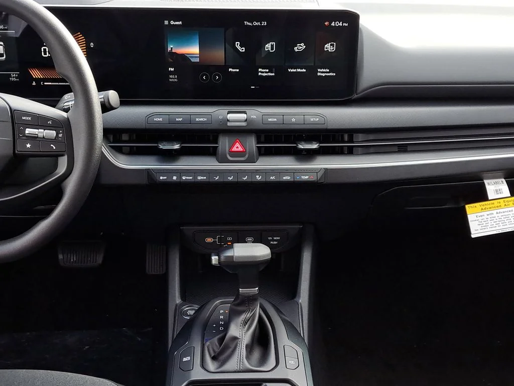 New 2025 White Kia LXS image 22