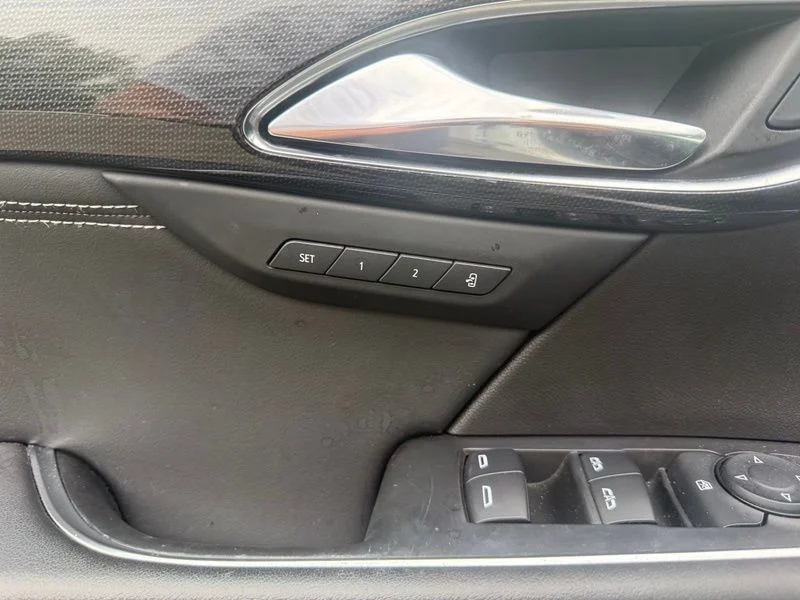 Used 2021 White Buick Essence image 5