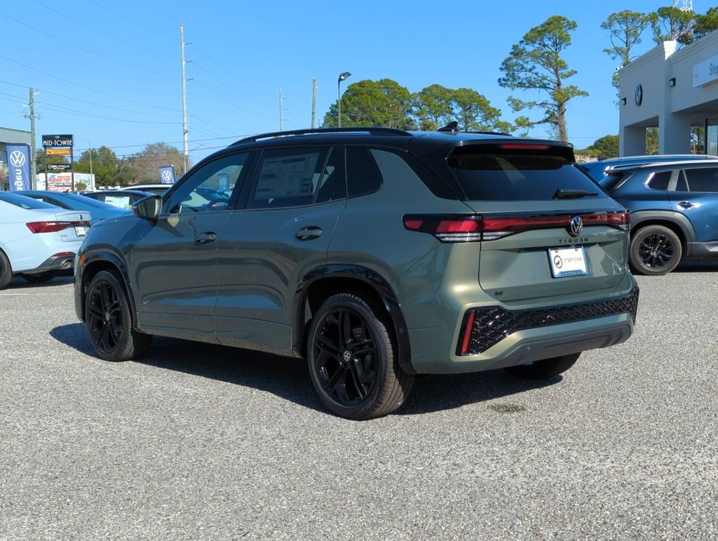 New 2026 Green Volkswagen 2.0T SE R-Line Black image 5