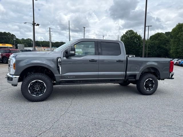 New 2026 Carbonized Gray Metallic Ford XLT image 6