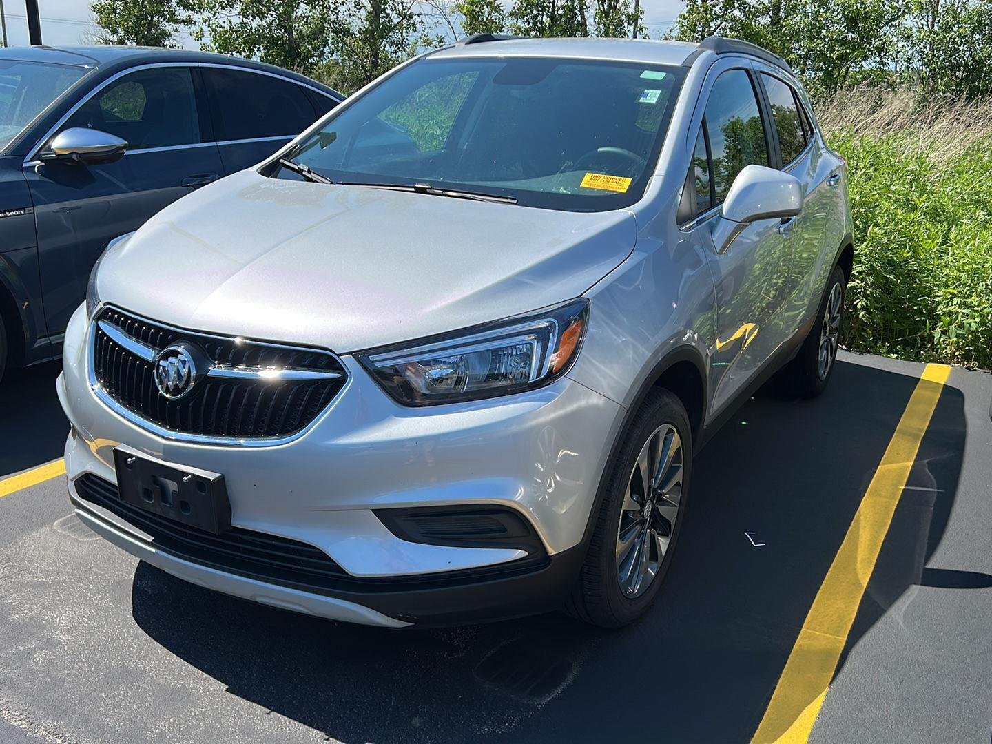 Used 2022 Quicksilver Metallic Buick Preferred image 2